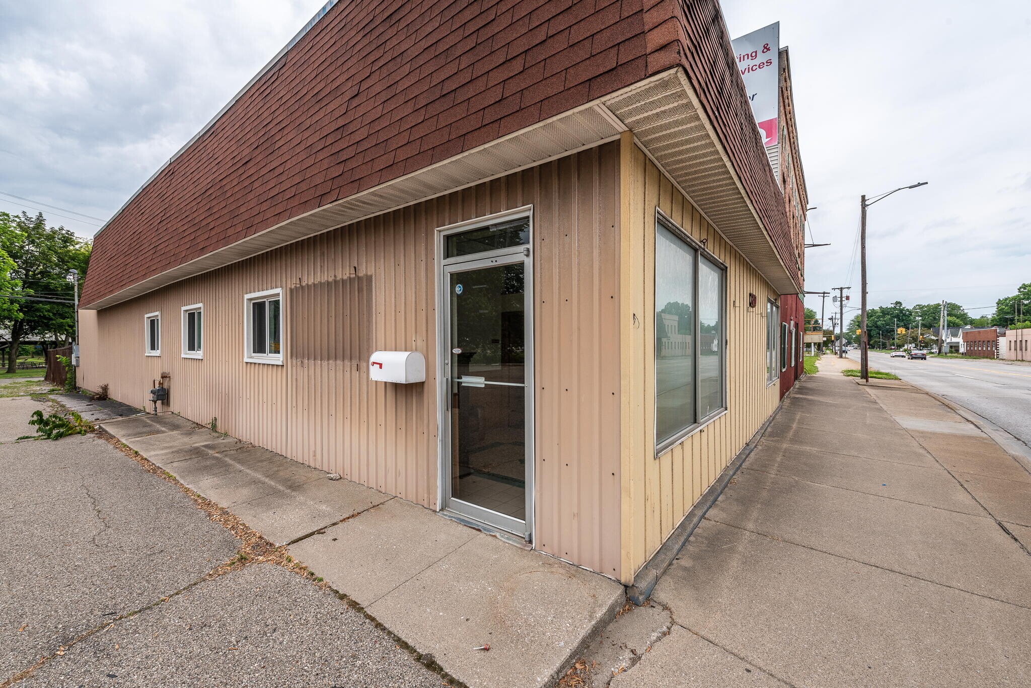 311 W Adrian St, Blissfield, MI 49228