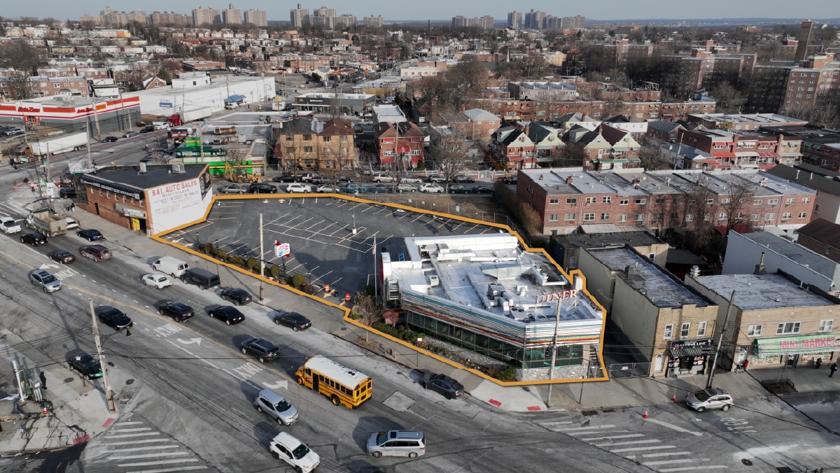 3260 Boston Rd, Bronx, NY for lease Aerial- Image 1 of 4