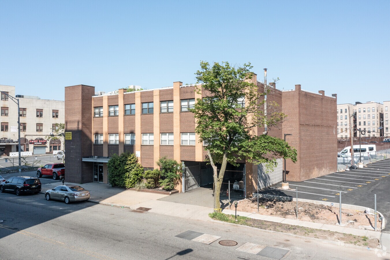 137 Evergreen Pl, East Orange, NJ 07018