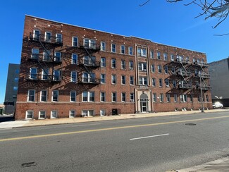 More details for 10 S Grove St, East Orange, NJ - Multifamily for Sale