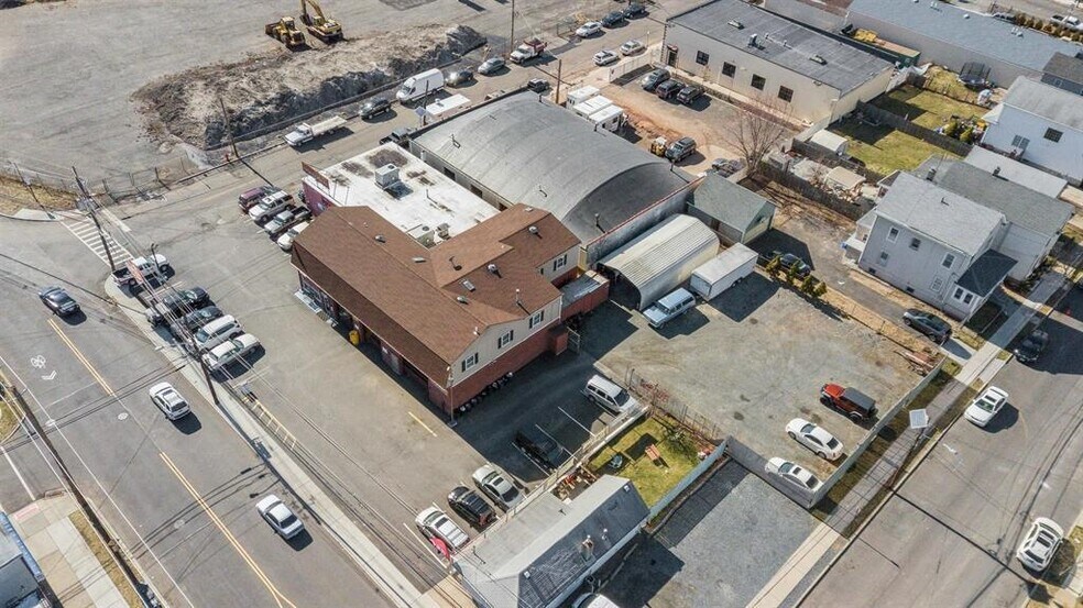 4 Ward st, New Brunswick, NJ for sale - Primary Photo - Image 1 of 1