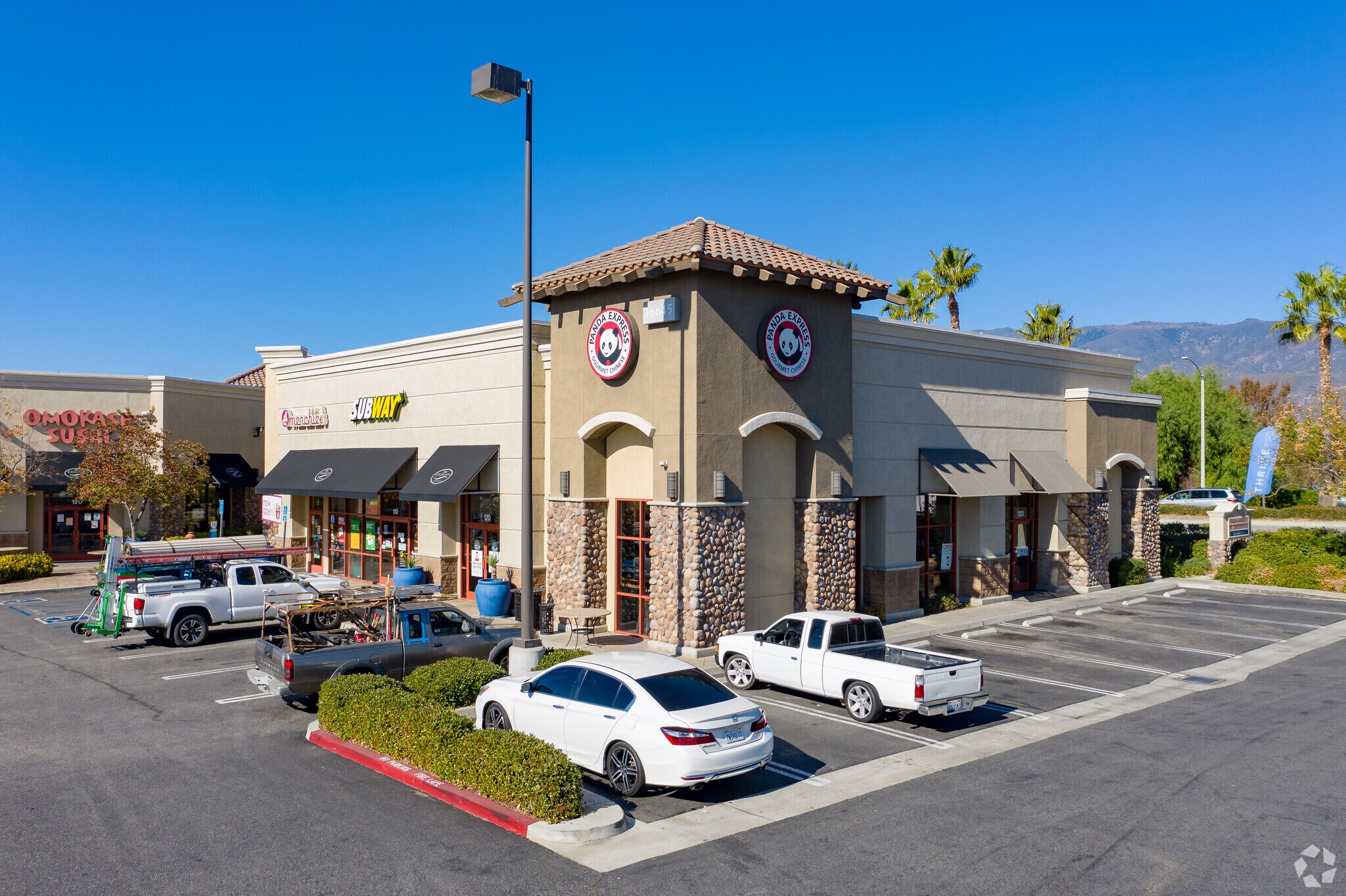 1663916685 Sierra Lakes Pky, Fontana, CA 92336 Sierra Lakes