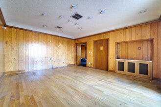 4443 Maine Ave, Baldwin Park, CA for lease Interior Photo- Image 2 of 6