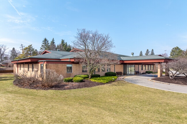 More details for 7007 N Range Line Rd, Milwaukee, WI - Office for Sale