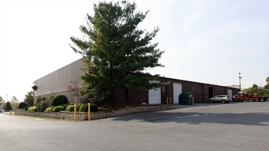 214 Fort Collier Rd, Winchester, VA for lease Building Photo- Image 2 of 6