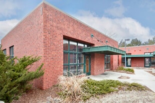 Office Court on Inverness - Bldg I - Live-Work Space