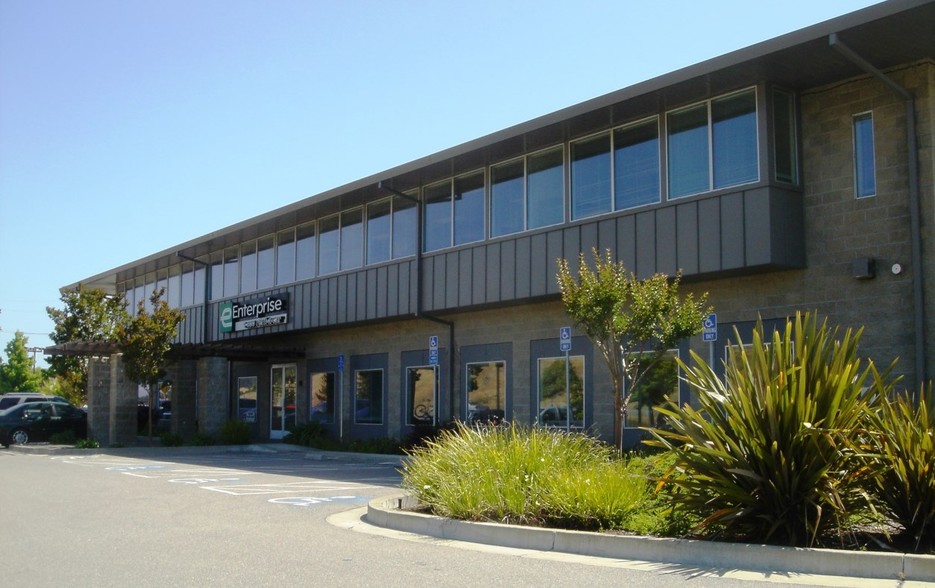 600 Rush Landing Rd, Novato, CA for lease - Building Photo - Image 3 of 3