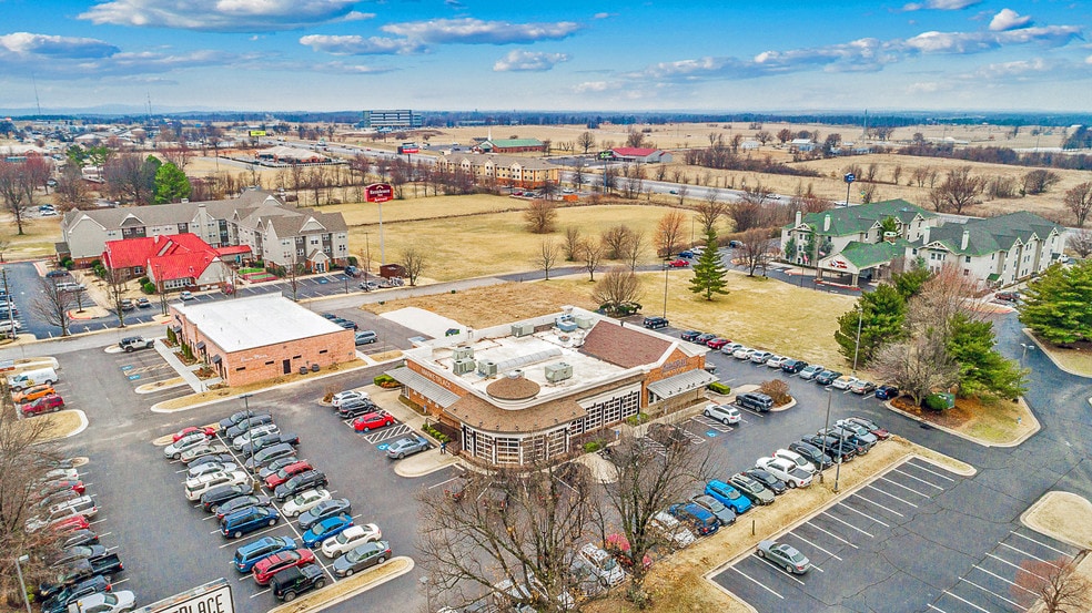 1636 S 48th St, Springdale, AR for sale - Aerial - Image 2 of 6