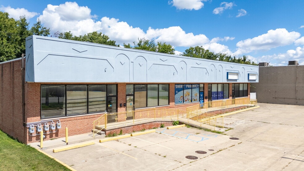 25436-25472 Van Born Rd, Dearborn Heights, MI for lease - Building Photo - Image 1 of 10