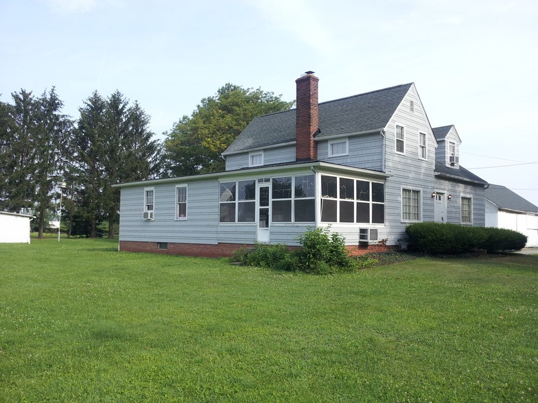 994 W 130th St, Brunswick, OH for sale - Building Photo - Image 1 of 1