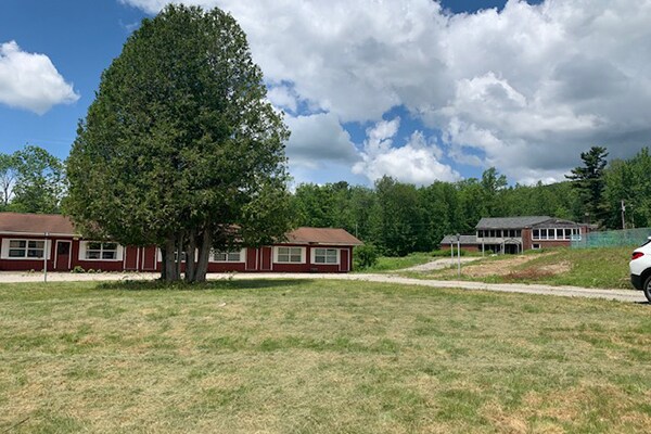 4451 US Route 4, Mendon, VT for sale - Primary Photo - Image 1 of 1