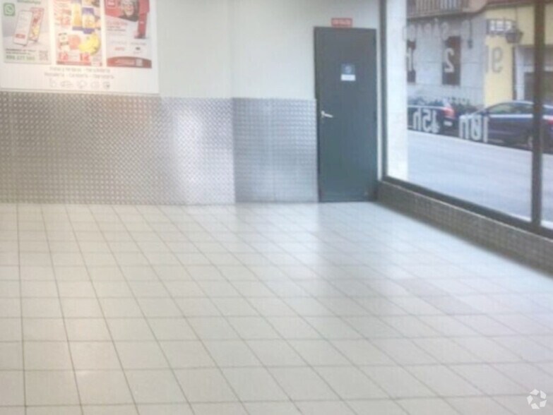 Retail in Madrid, Madrid for lease - Interior Photo - Image 1 of 1