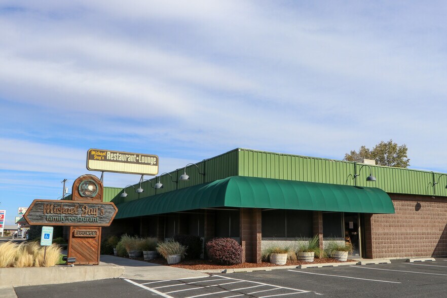 710 Columbia Ave, Connell, WA 99326