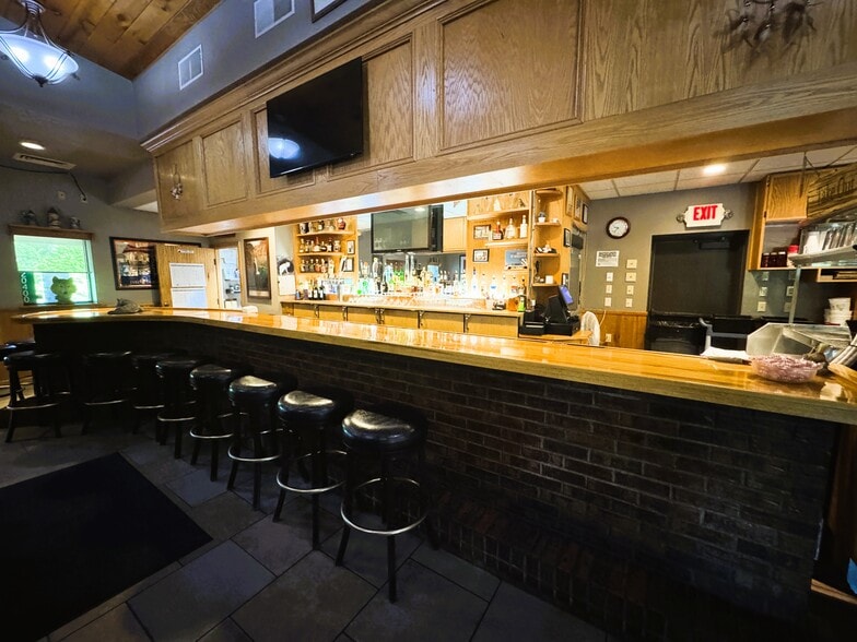 20400 E Austin Rd, Manchester, MI for sale - Building Photo - Image 2 of 17