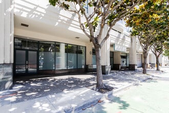 725-727 Folsom St, San Francisco, CA for lease Building Photo- Image 1 of 10