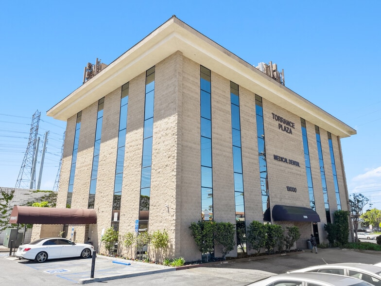 19000 Hawthorne Blvd, Torrance, CA for lease - Building Photo - Image 2 of 11