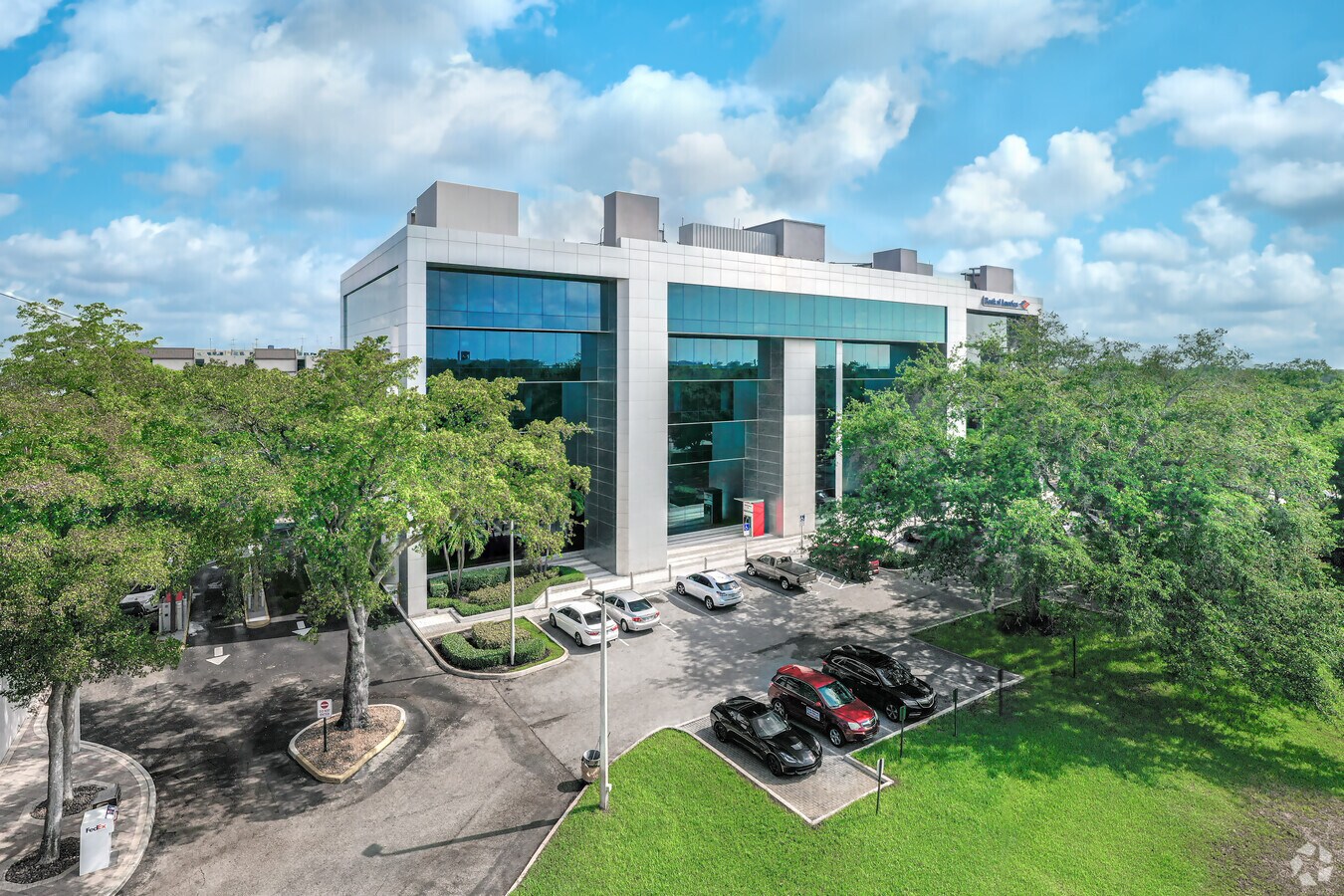 4601 Sheridan St, Hollywood, FL 33021 Ganot Plaza