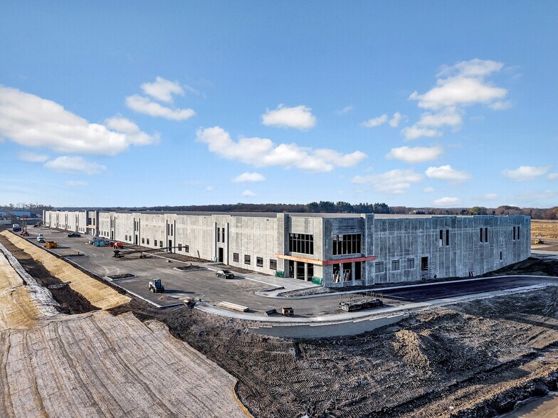 10585 County Road 101, Corcoran, MN for lease - Building Photo - Image 1 of 7