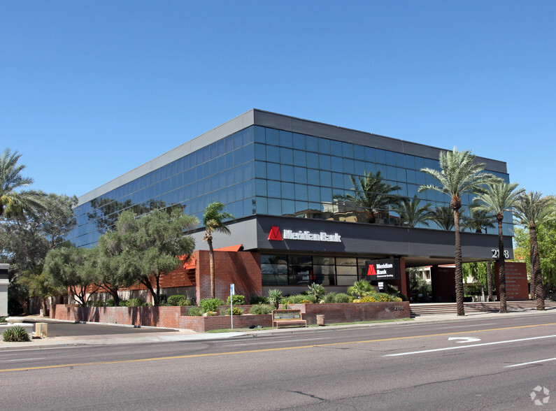 2198 E Camelback Rd, Phoenix, AZ for lease - Building Photo - Image 2 of 7