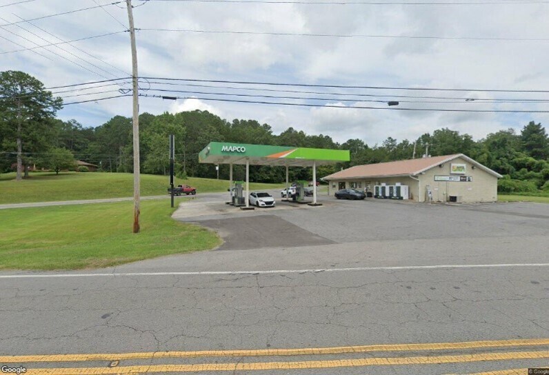 5202 Greenhill Blvd NW, Fort Payne, AL 35968 MAPCO Express