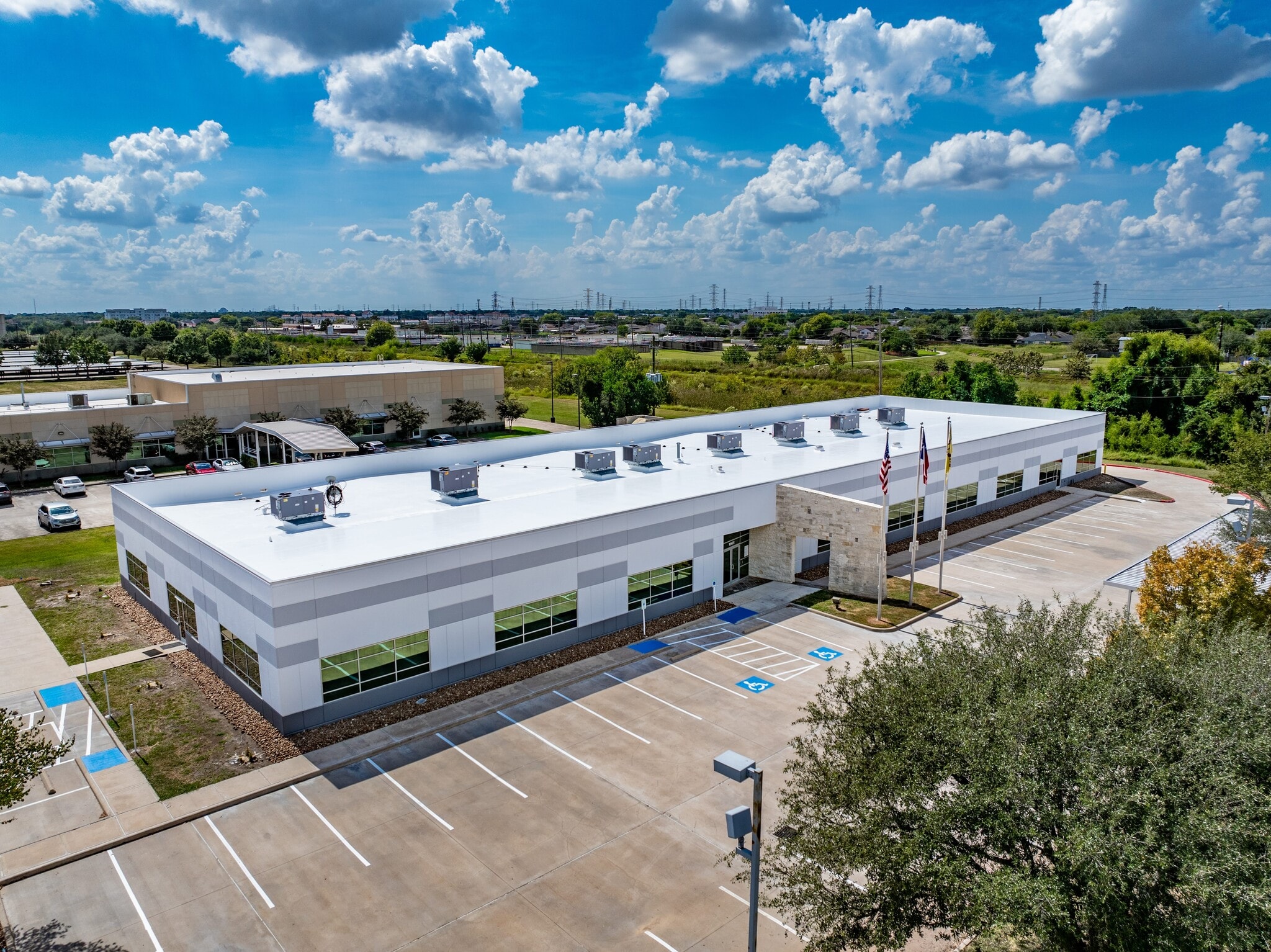 10401 Town Park Dr, Houston, TX for sale Building Photo- Image 1 of 19