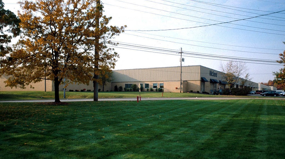 200-250 Sheldon Rd, Berea, OH for lease - Building Photo - Image 3 of 3