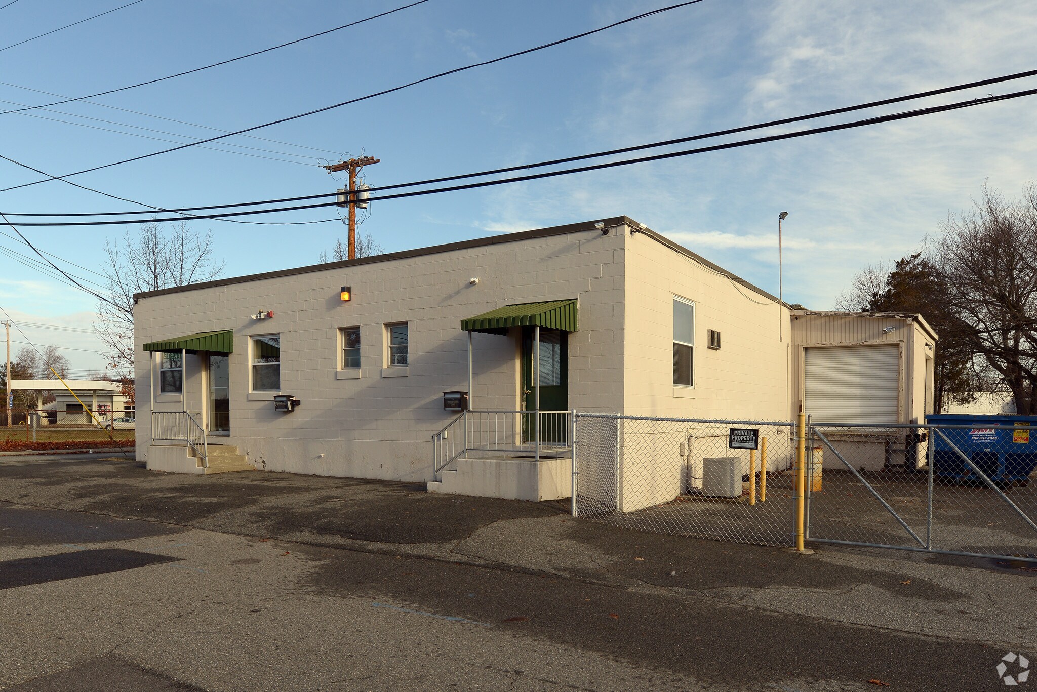 36 Pershing St, East Providence, RI for sale Primary Photo- Image 1 of 1