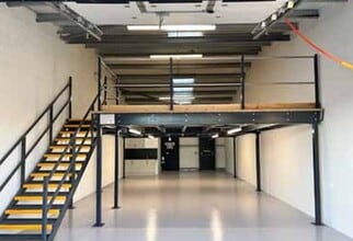 B1-B5 Stockbridge Rd, Romsey for lease Interior Photo- Image 1 of 5