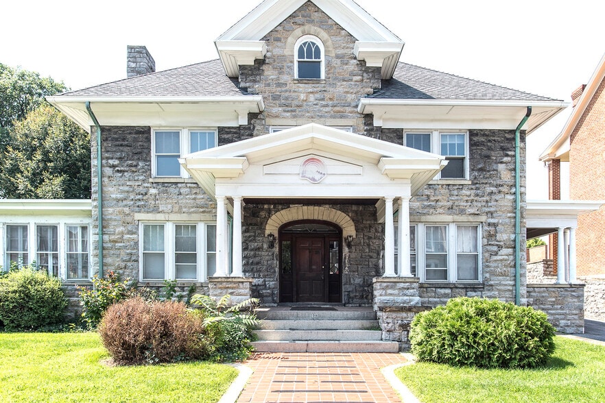 229 N Potomac St, Hagerstown, MD 21740