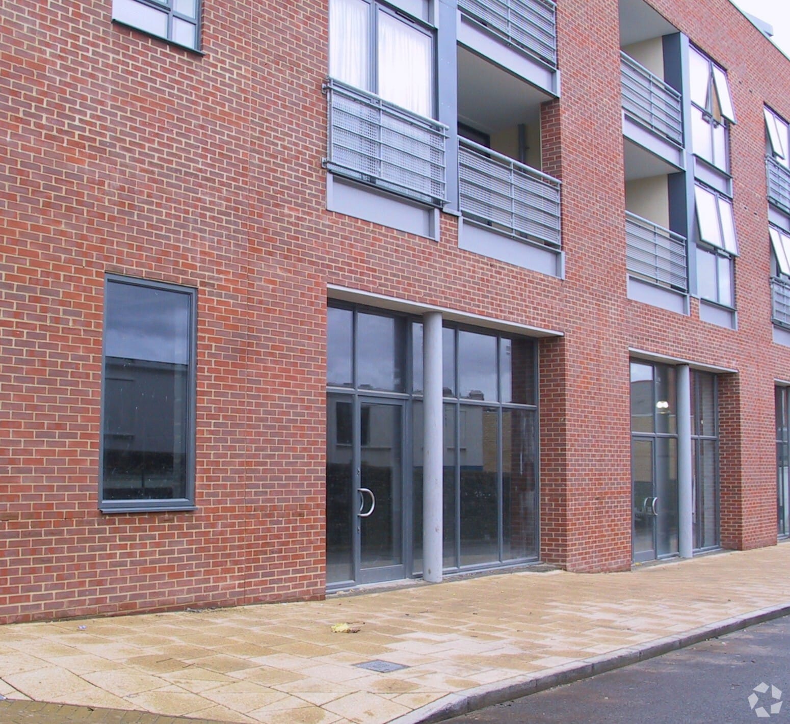 18 Staple Gdns, Winchester for sale Building Photo- Image 1 of 1