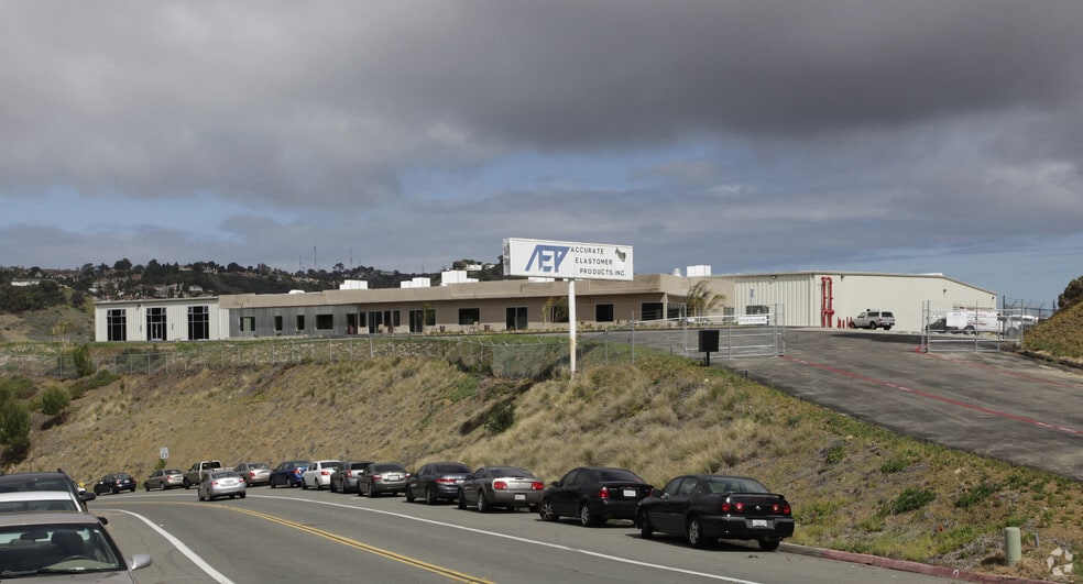 4370 Jutland Dr, San Diego, CA for lease - Building Photo - Image 2 of 10