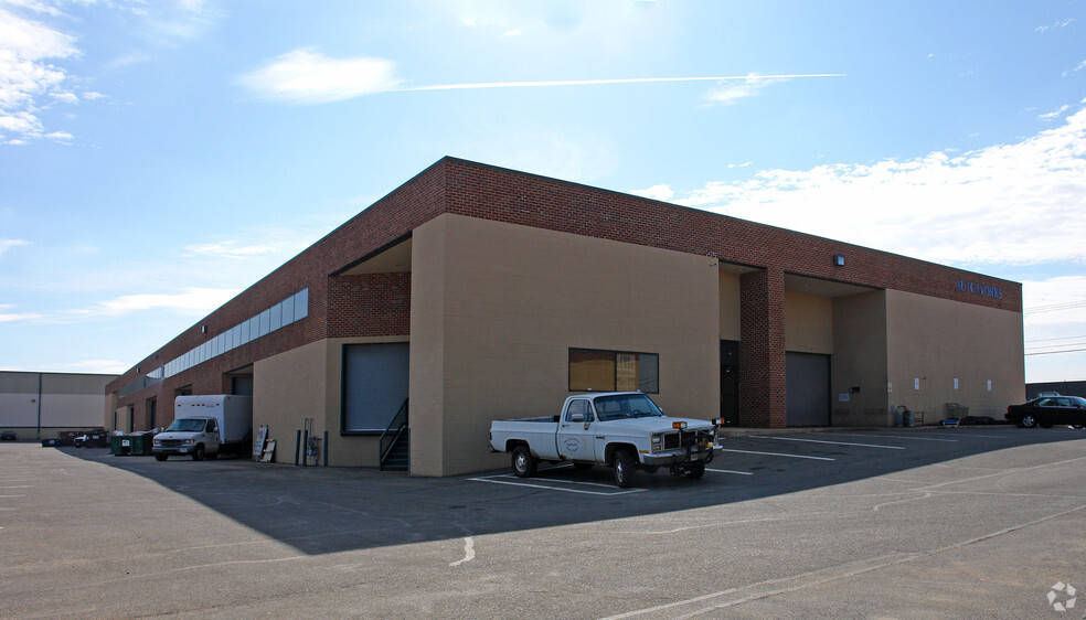 45000 Underwood Ln, Sterling, VA for lease - Building Photo - Image 3 of 4