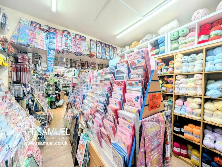 66-68 Oxford St, Penrhiwceiber for sale - Building Photo - Image 2 of 26