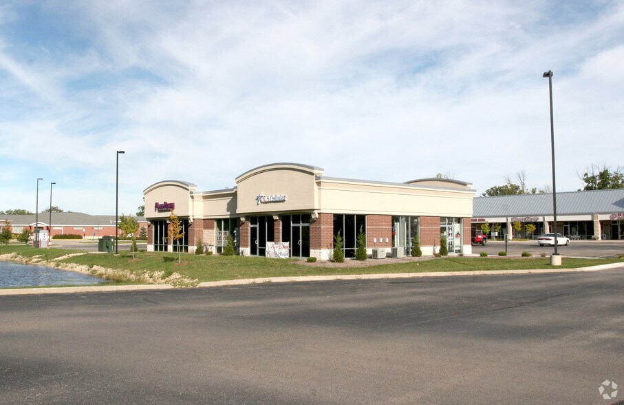 425 W Cottage Grove Rd, Cottage Grove, WI for sale - Primary Photo - Image 1 of 1