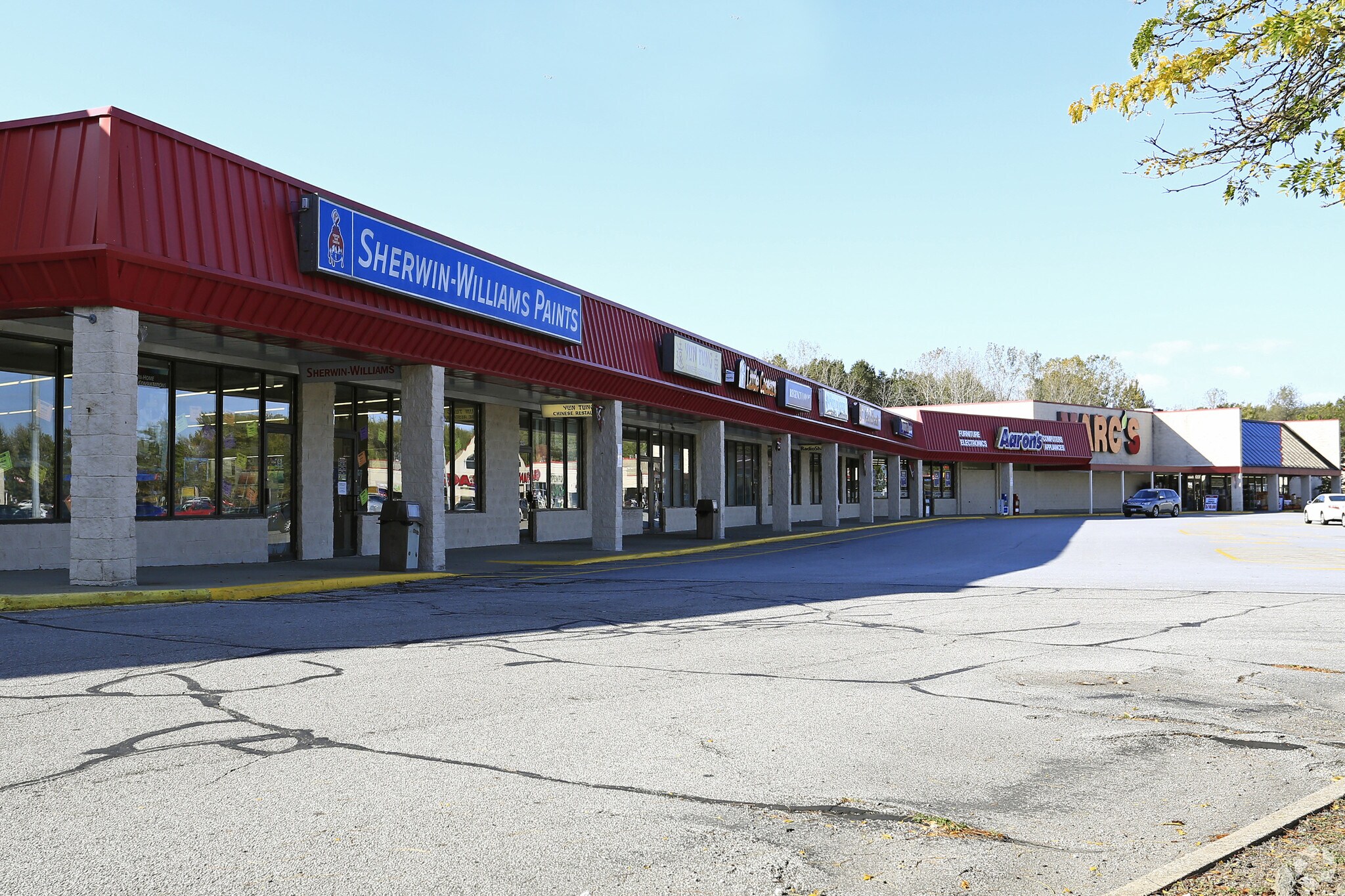 6576-6594 N Ridge Rd, Madison, OH for sale Primary Photo- Image 1 of 1