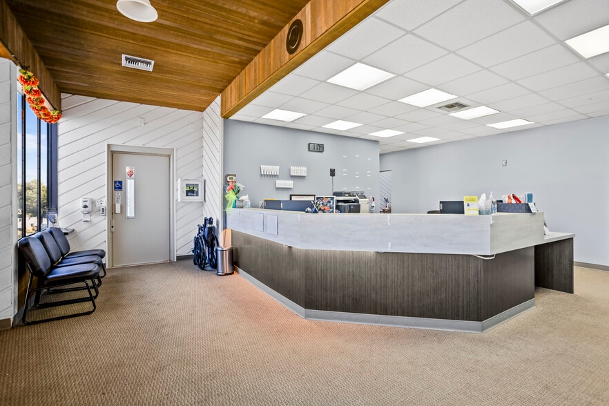 7511 W Arrowhead Ave, Kennewick, WA for lease - Interior Photo - Image 3 of 32