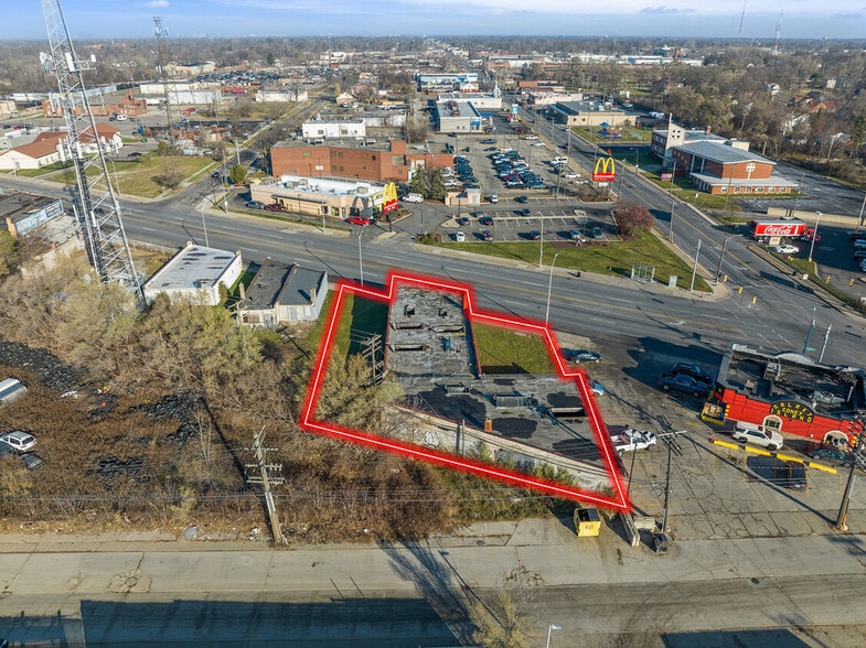 13645 Grand River Ave, Detroit, MI for sale - Primary Photo - Image 1 of 1