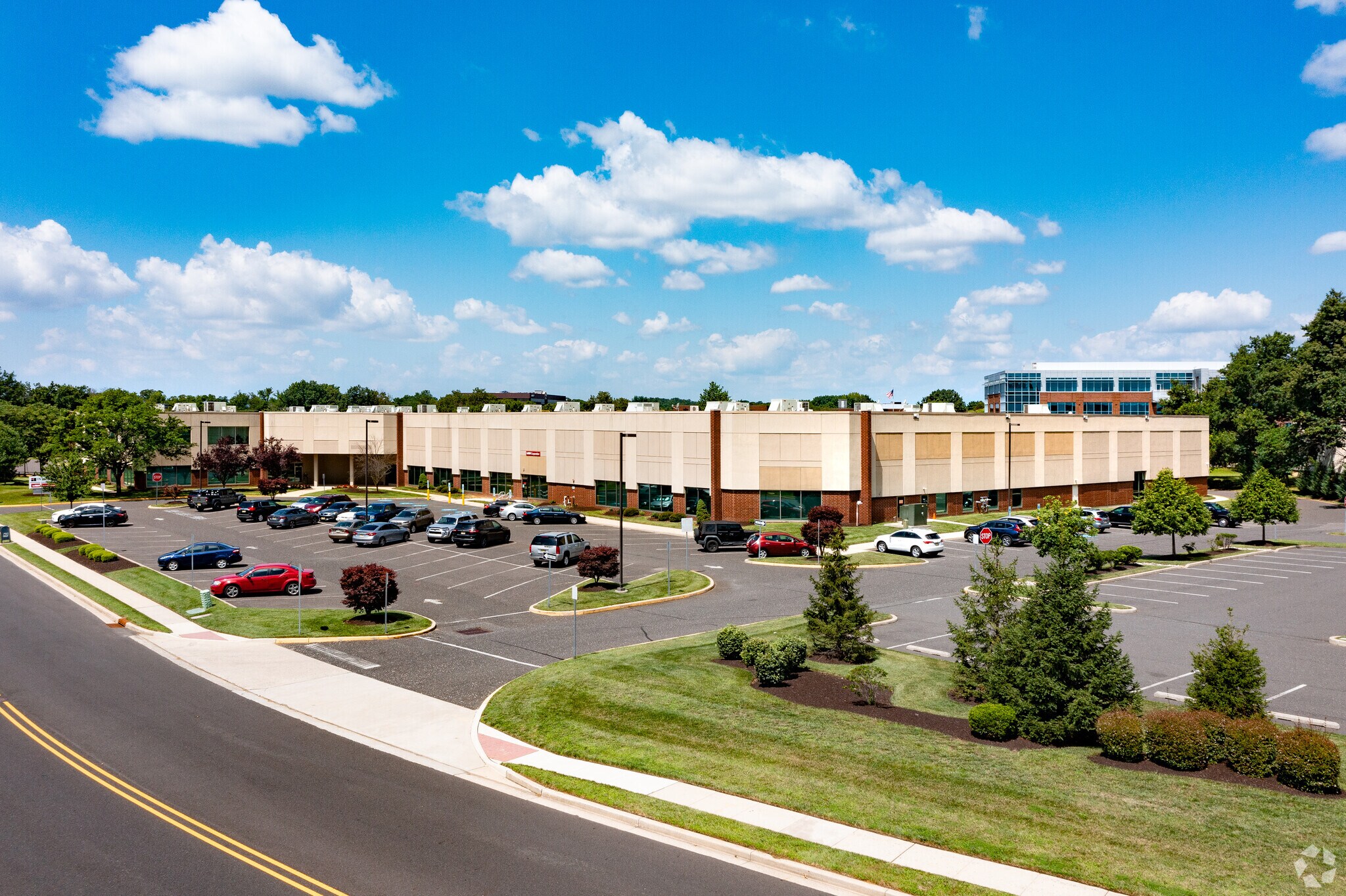 804 East Gate Dr, Mount Laurel, NJ for sale Building Photo- Image 1 of 1