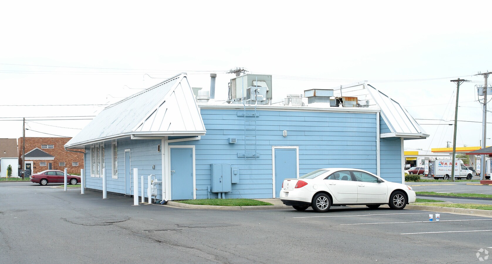 8911 Centreville Rd, Manassas, VA 20110