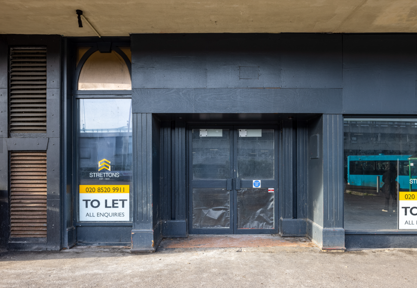 30C Terminus St, Harlow for lease - Primary Photo - Image 1 of 1