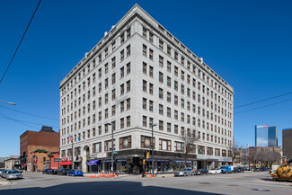 More details for 230 W Wells St, Milwaukee, WI - Office for Sale