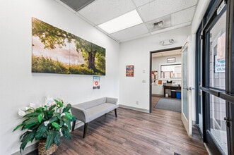 944 McCourtney Rd, Grass Valley, CA for lease Interior Photo- Image 2 of 33