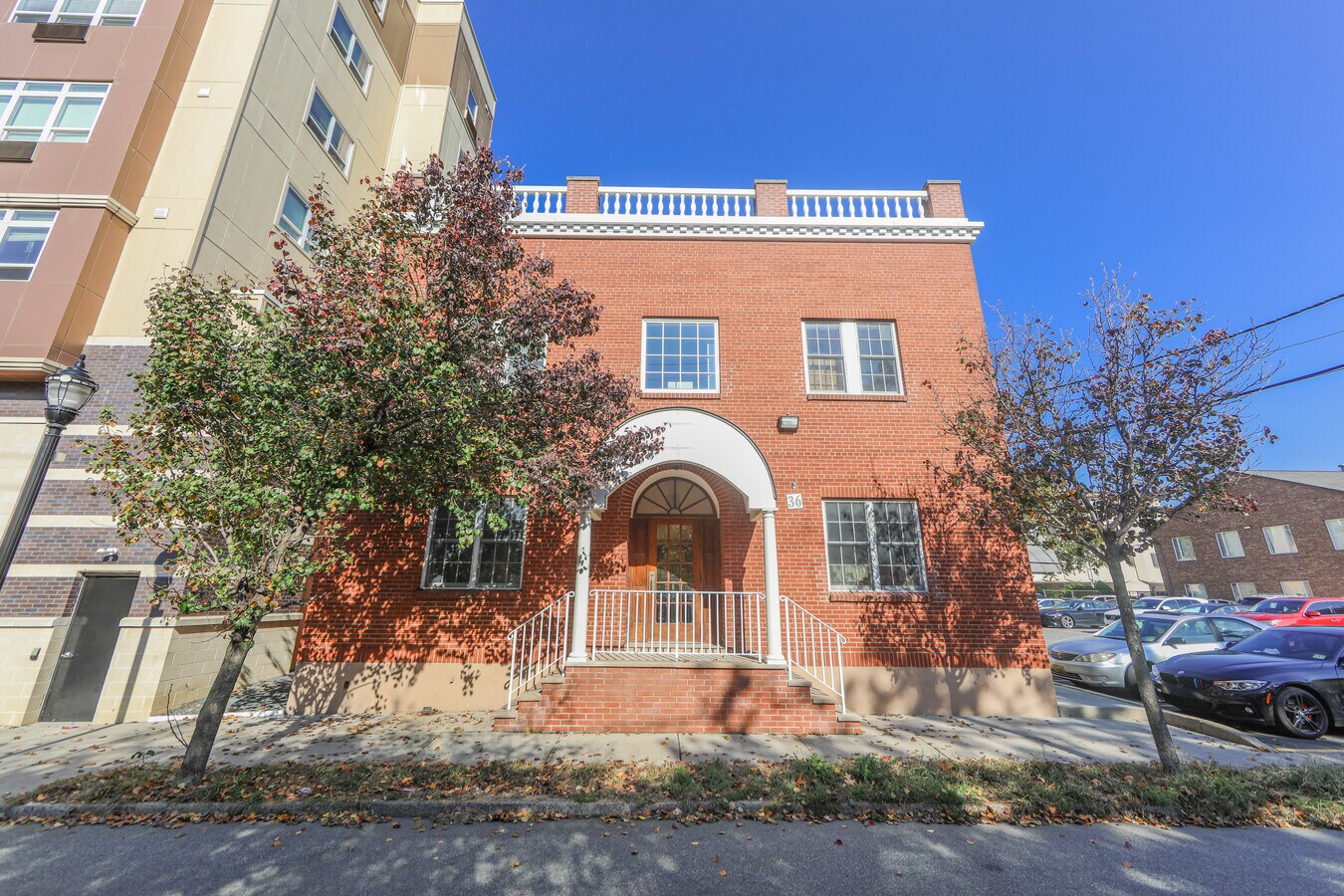 36 Bergen St, Hackensack, NJ 07601