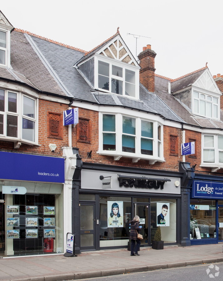 32-34 High St, Weybridge, Kt13 8ab - Retail For Sale 