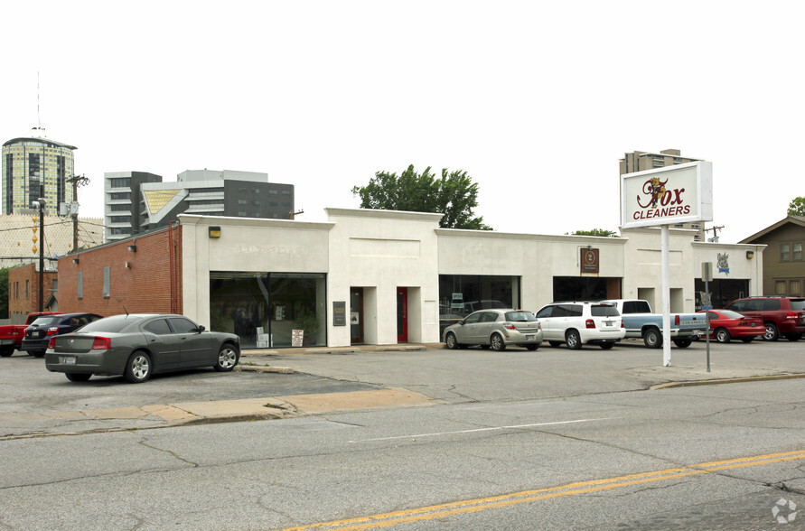 1730-1732 S Boston Ave, Tulsa, OK for lease - Primary Photo - Image 1 of 1