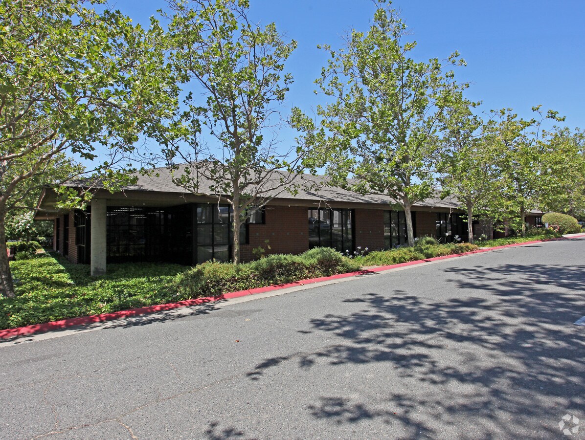 7803 Madison Ave, Citrus Heights, CA 95610