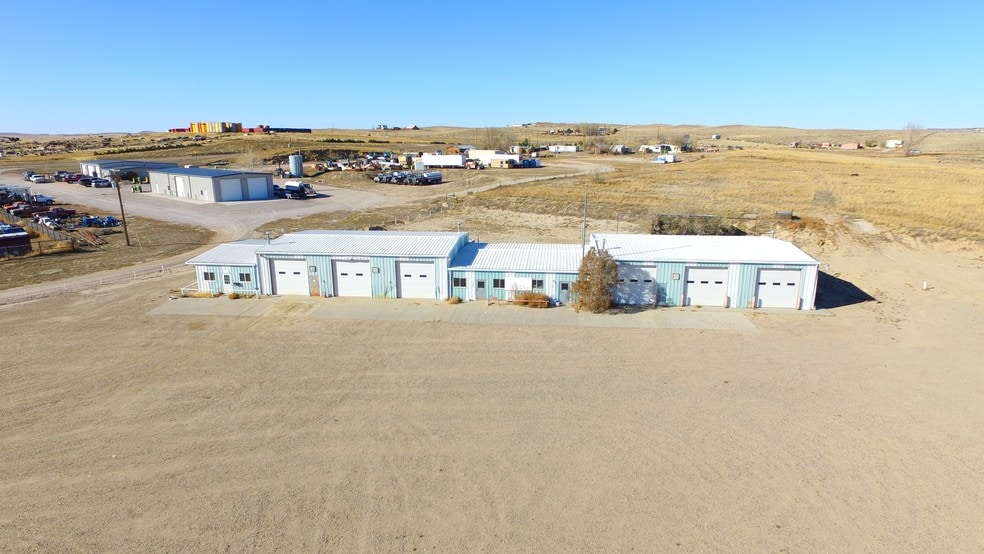 8 Chinook Rd, Douglas, WY for sale - Primary Photo - Image 1 of 1