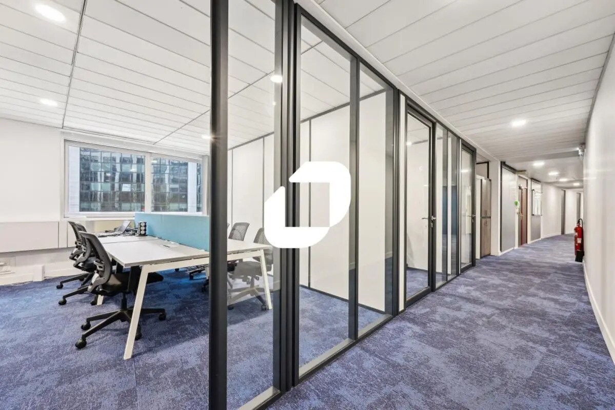 Office in Noisy-le-Grand for sale Interior Photo- Image 1 of 14