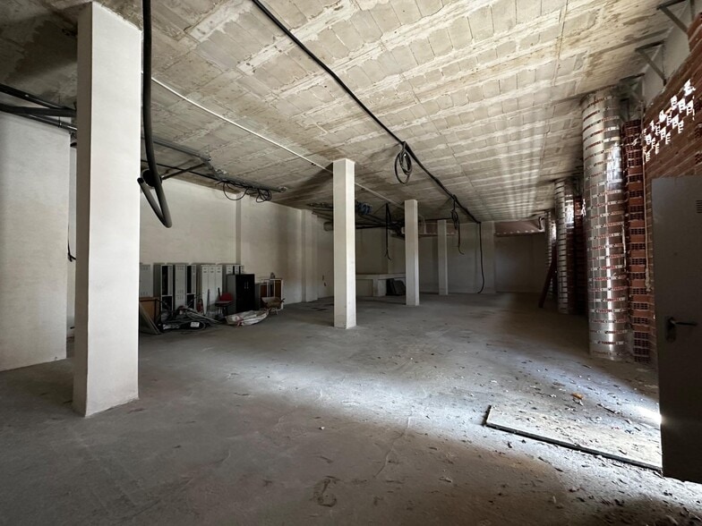 de, 32, Zaragoza, Zaragoza for lease - Interior Photo - Image 2 of 7