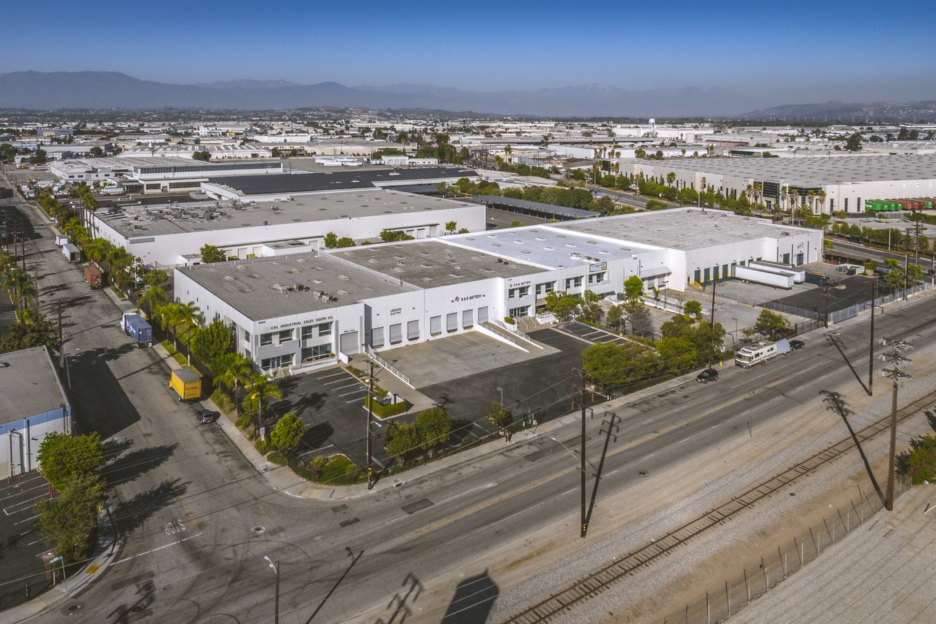 6405 Randolph St, Commerce, CA 90040 6405 Randolph St, Commerce, CA 90040